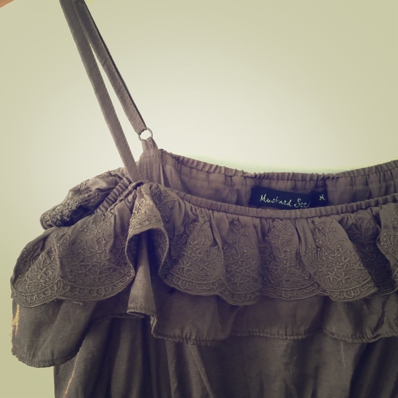 Francesca's Ruffled Dress - Picture 4 of 4